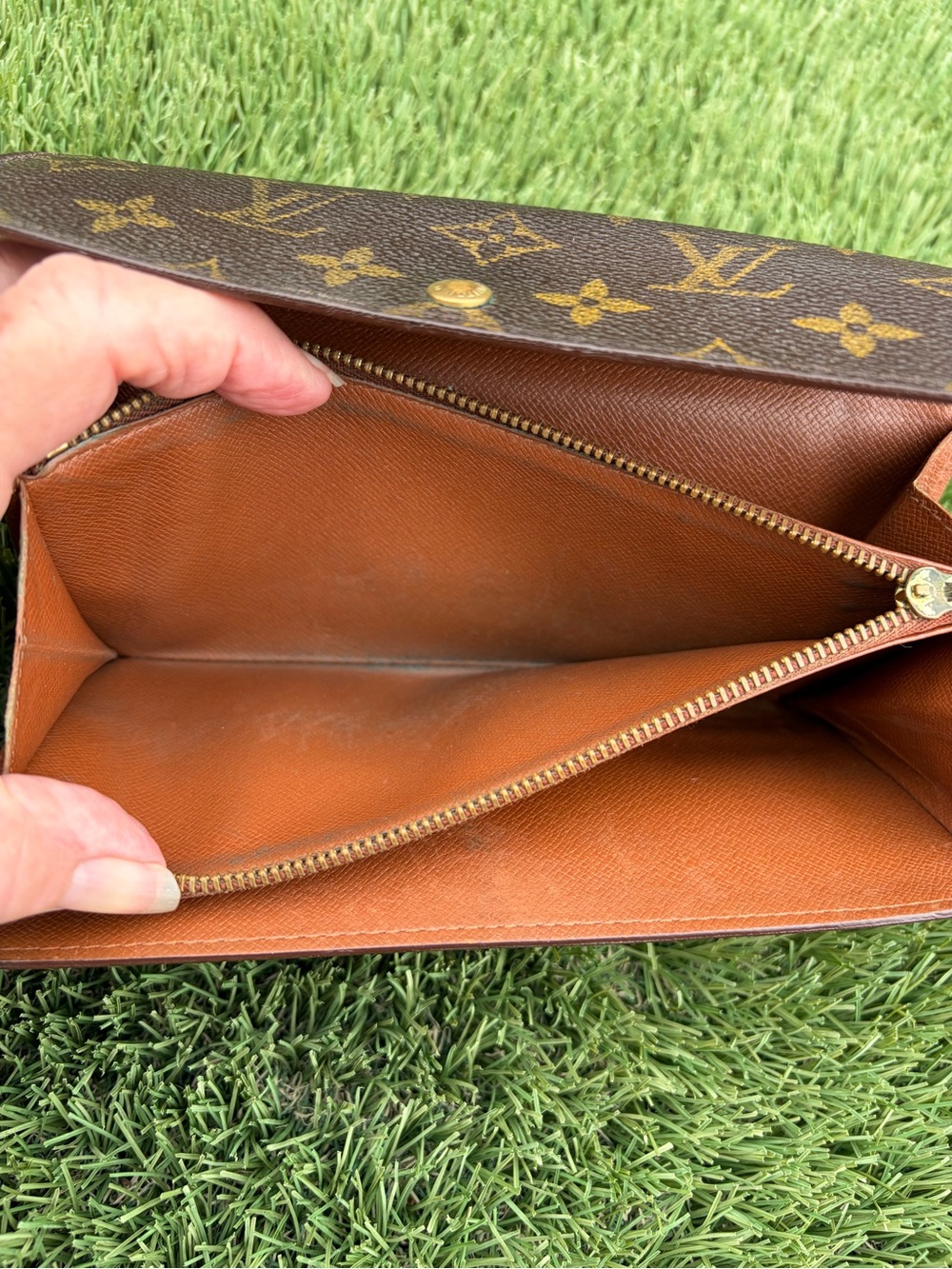 Louis Vuitton Monogram Long Wallet Sarah Authentic 1996 DateCode Spain Damaged - Picture 5 of 12